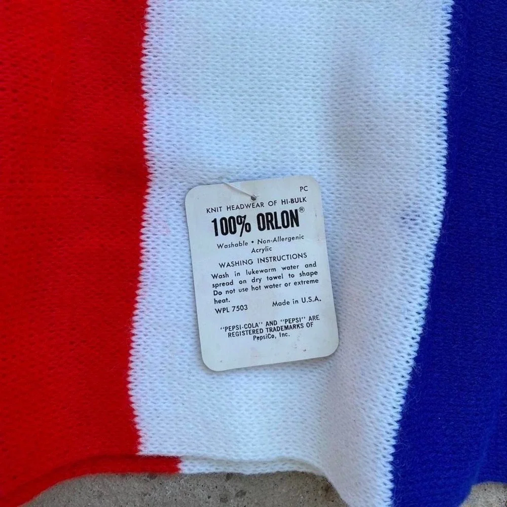 Vintage Pepsi Feelin Free Colorblock Scarf 90s